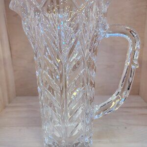 Fifth Ave LTD Crystal Vase